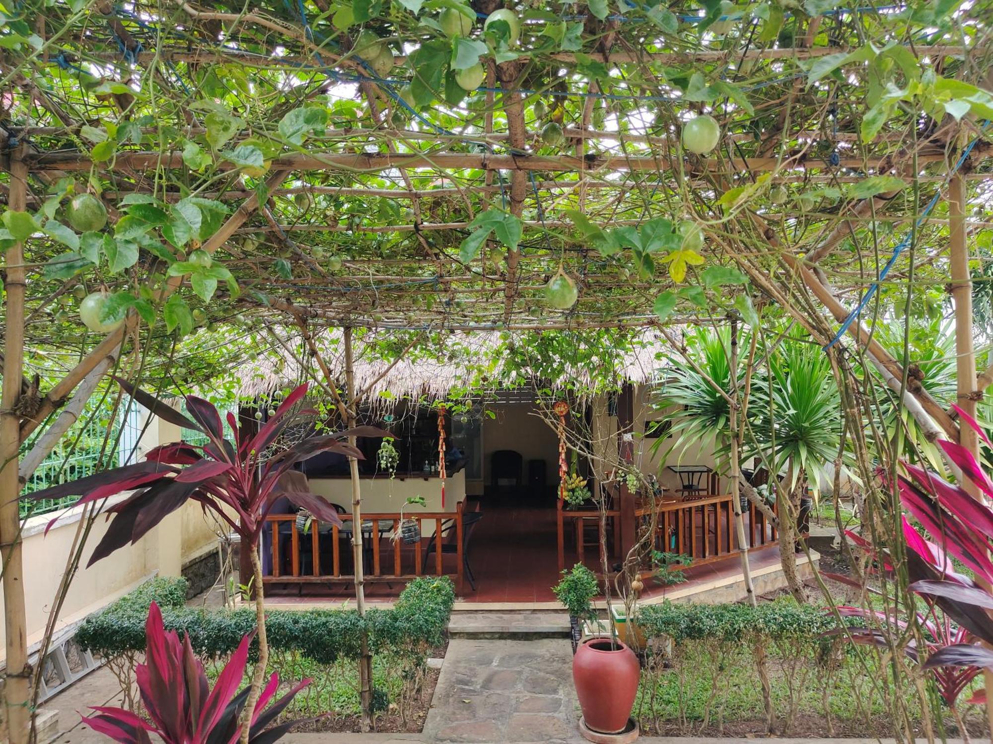 Riviera Hotel & Resort Kep Esterno foto