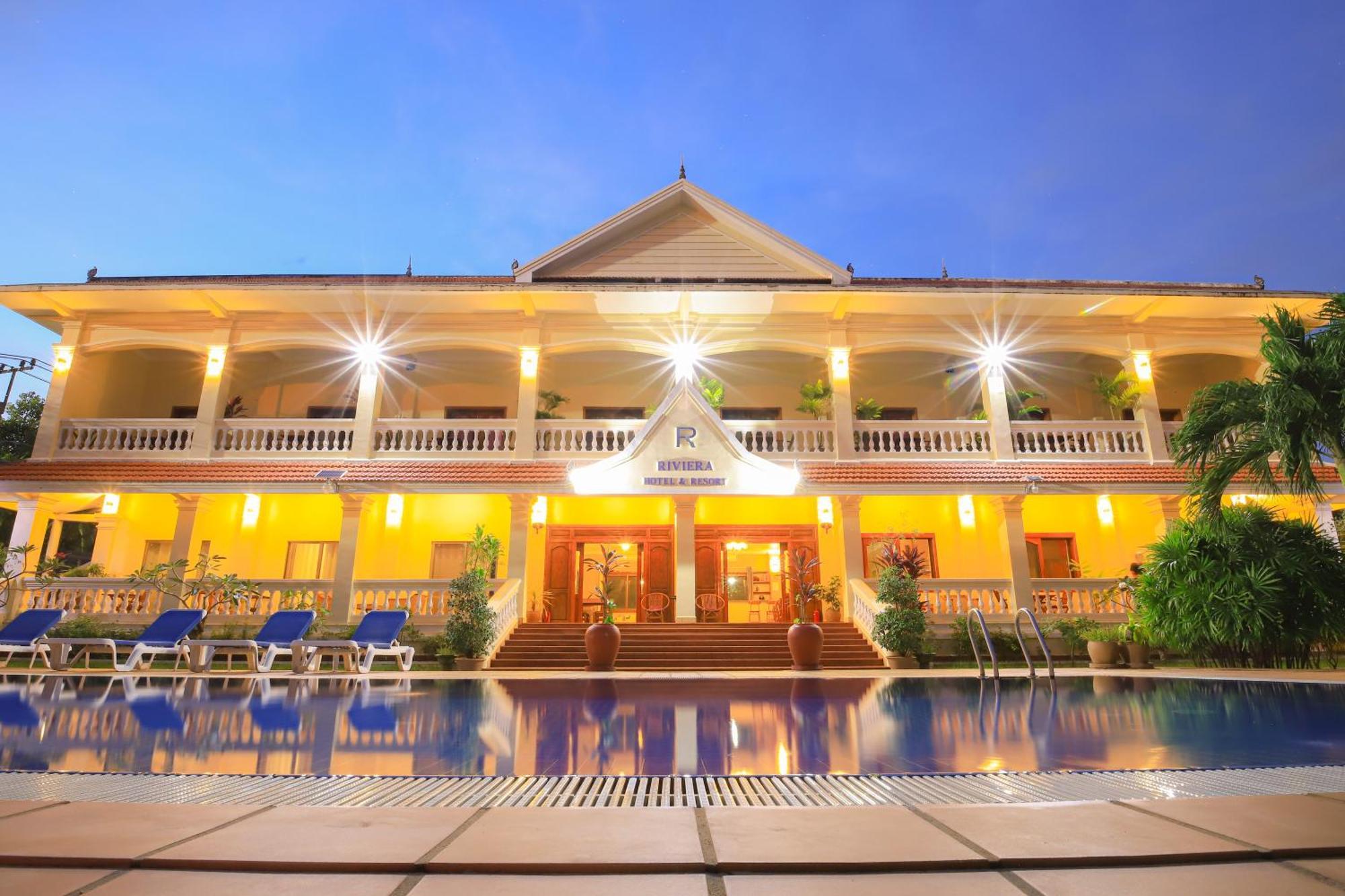 Riviera Hotel & Resort Kep Esterno foto