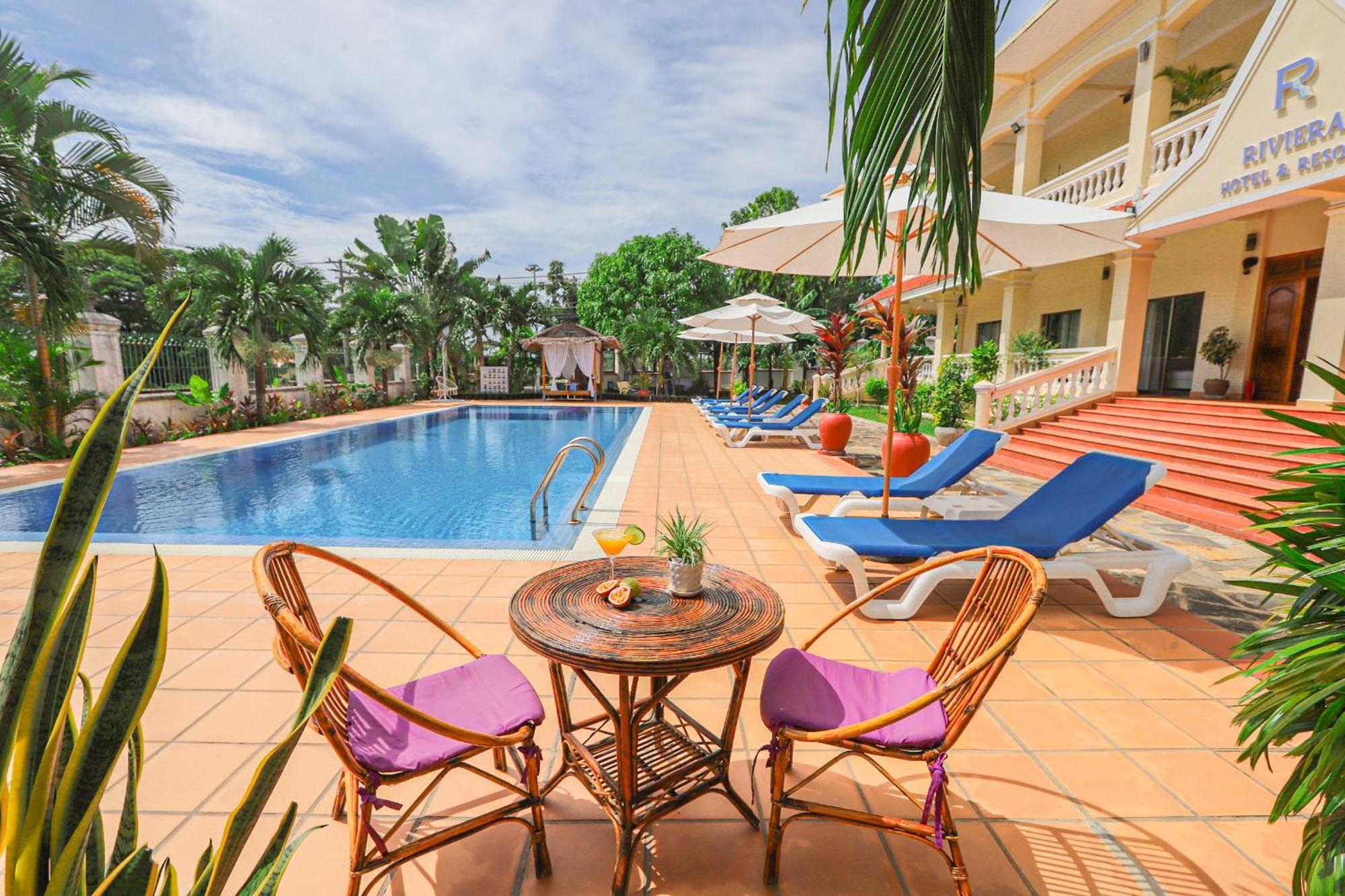 Riviera Hotel & Resort Kep Esterno foto